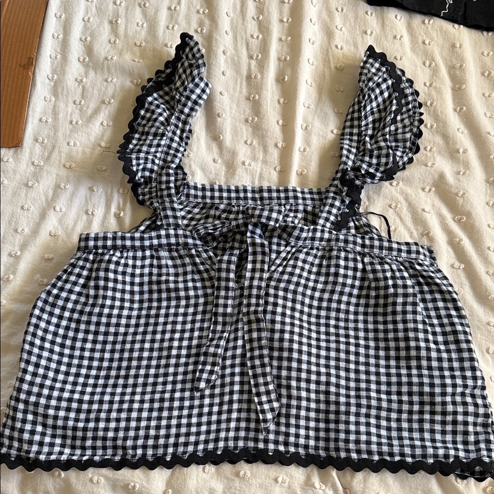 100% Linen Black/White Gingham Women's Top